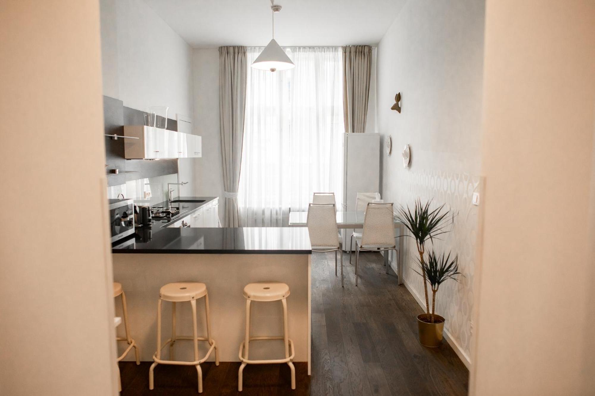 Luxury Modern Designed Oldtown Apartment Prága Kültér fotó